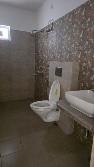 Bathroom in 3 BHK Apartment at Badam Wala – for Rent