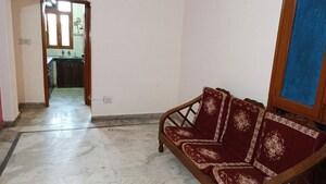 Living Room in 1 BHK Builder Floor at Vaishali Sector 2 – for Rent