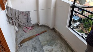 Balcony in 1 BHK Builder Floor at Vaishali Sector 2 – for Rent