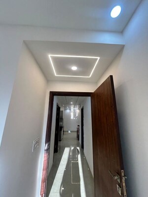 Furnished Amenities in 2 BHK Apartment at Rishita Mulberry Heights, Sushant Golf City – for Rent
