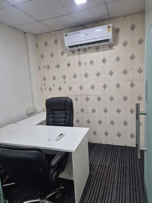  Office Space For Rent in Sector 16