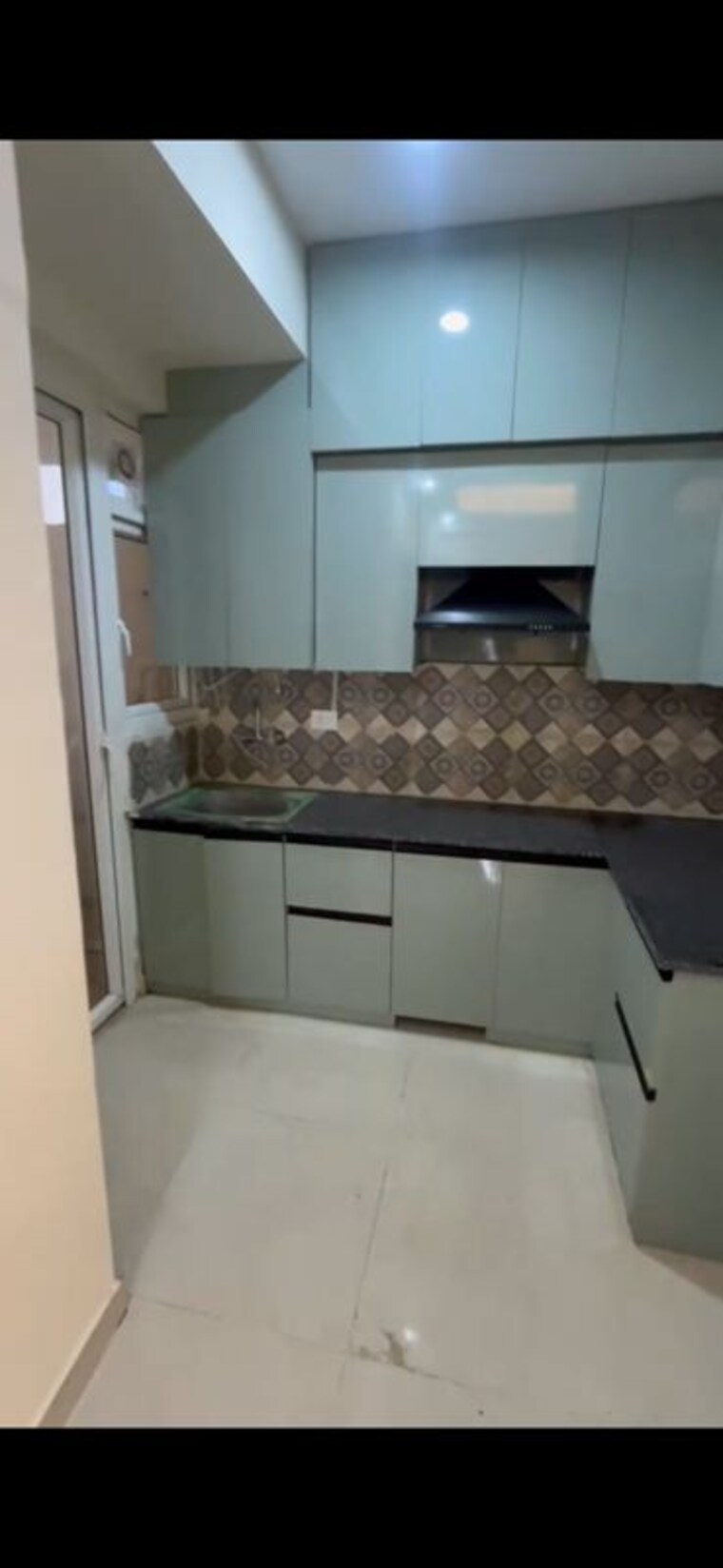 Kitchen, mahira-bazaar-63a 2 Bedroom 696 Sq.Ft. Apartment In Sector 63a Gurgaon 10684150
