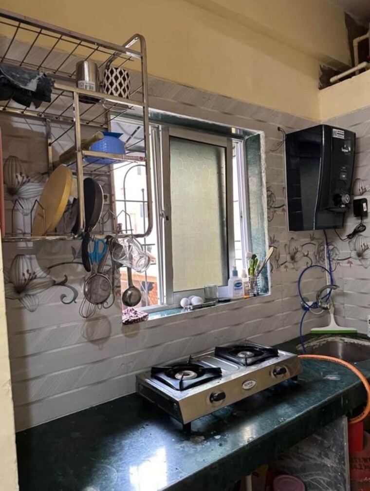 Kitchen, infiniti-mall 2 Bedroom 850 Sq.Ft. Apartment In Andheri West Mumbai 10684169
