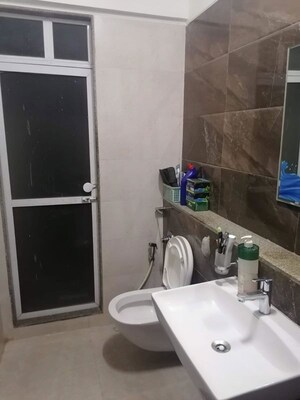 Bathroom in 2 BHK Apartment at Nahar Cayenne, Powai – for Sale