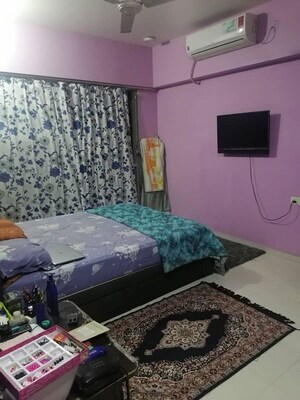 Bedroom in 2 BHK Apartment at Nahar Cayenne, Powai – for Sale
