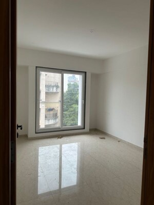 Room in 2 BHK Apartment at Northcape Venicia, Baner – for Rent