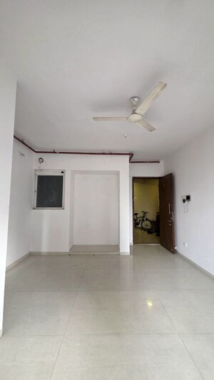 1 BHK Apartment For Rent in Puranik City, Kasarvadavali