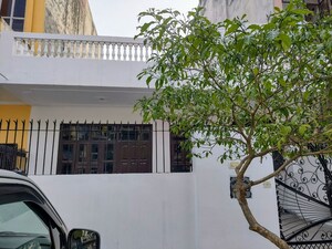 3 BHK Builder Floor – Exterior View View at Sector 9 - for Rent