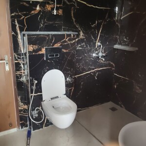 Team Area in 3 BHK Builder Floor at Sector 10 – for Rent