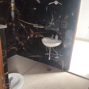 Furnished Amenities in 3 BHK Builder Floor at Sector 10 – for Rent