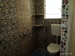 Bathroom in 1 BHK Apartment at Netaji Nagar – for Rent