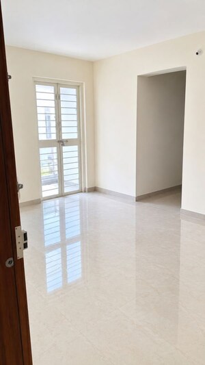 Room in 2 BHK Apartment at Bunty Mayur Kilbil, Dhanori – for Rent
