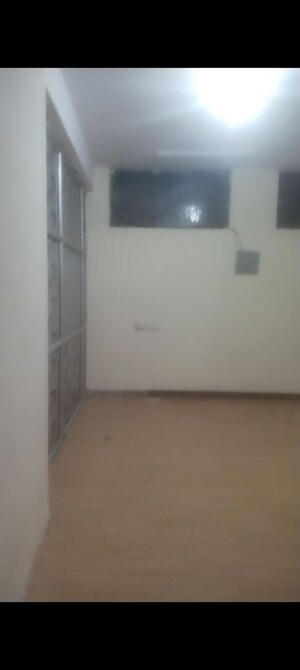 Room in  Shop at Palam Vihar Residents Association, Palam Vihar – for Rent