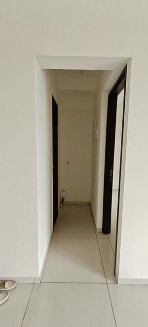 Corridor in 2 BHK Apartment at Chandak 34 Park Estate D Wing, Goregaon West – for Rent