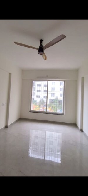 Room in 2 BHK Apartment at Shriram Nysa, Dhanori – for Rent