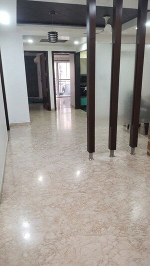 Room in 4 BHK Builder Floor at Geetanjali Enclave – for Rent