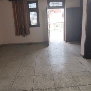 1.5 BHK Independent House For Rent in Sector 10