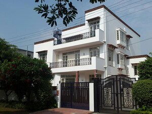 2 BHK Independent House For Rent in Sector 14