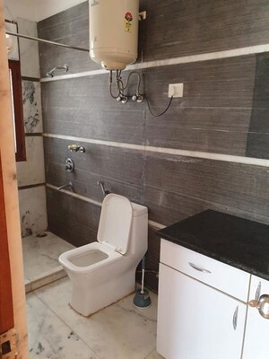 Kitchen in 2 BHK Independent House at Sector 14 – for Rent
