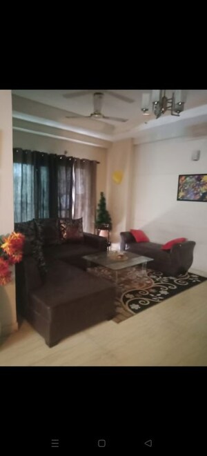 3.5 BHK Apartment For Rent in Mahagun Moderne, Sector 78