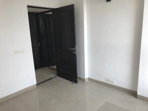Room in 2 BHK Independent House at Sector 14 – for Rent