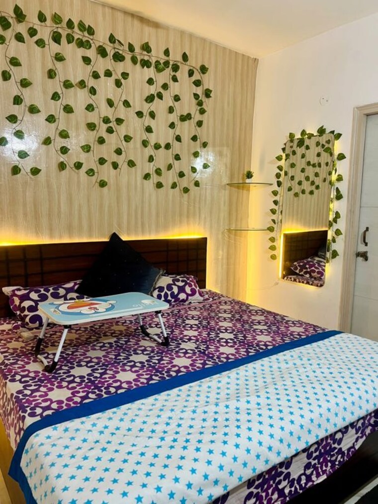 Bedroom, nk-savitry-enclave 1 Bedroom 650 Sq.Ft. Apartment In Vip Road Zirakpur 10684238