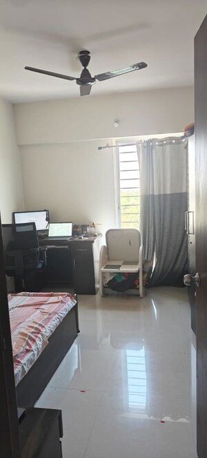 Team Area in 2 BHK Apartment at Mantra Montana Phase 1, Dhanori – for Rent