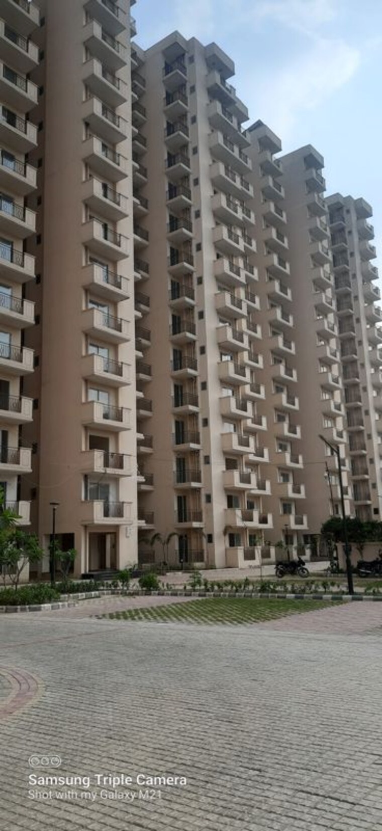 Exterior View, mrg-the-balcony 2 Bedroom 1050 Sq.Ft. Apartment In Sector 93 Gurgaon 10684253