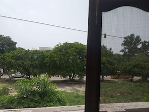 2 BHK Independent House – Garden View at Sector 14 - for Rent