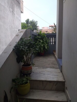 Balcony in 2 BHK Independent House at Sector 14 – for Rent