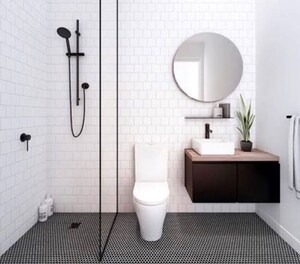 Bathroom in 2 BHK Independent House at Sector 14 – for Rent