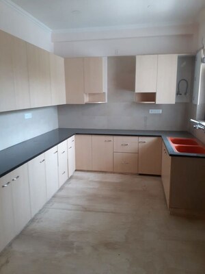 Kitchen in 2 BHK Independent House at Sector 14 – for Rent