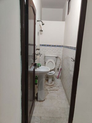 Bathroom in 2 BHK Independent House at Sector 14 – for Rent