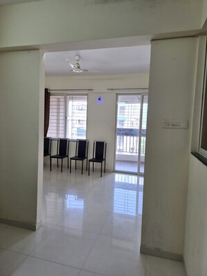 Room in 1 BHK Apartment at Magnum lifestyle, Dhanori – for Rent
