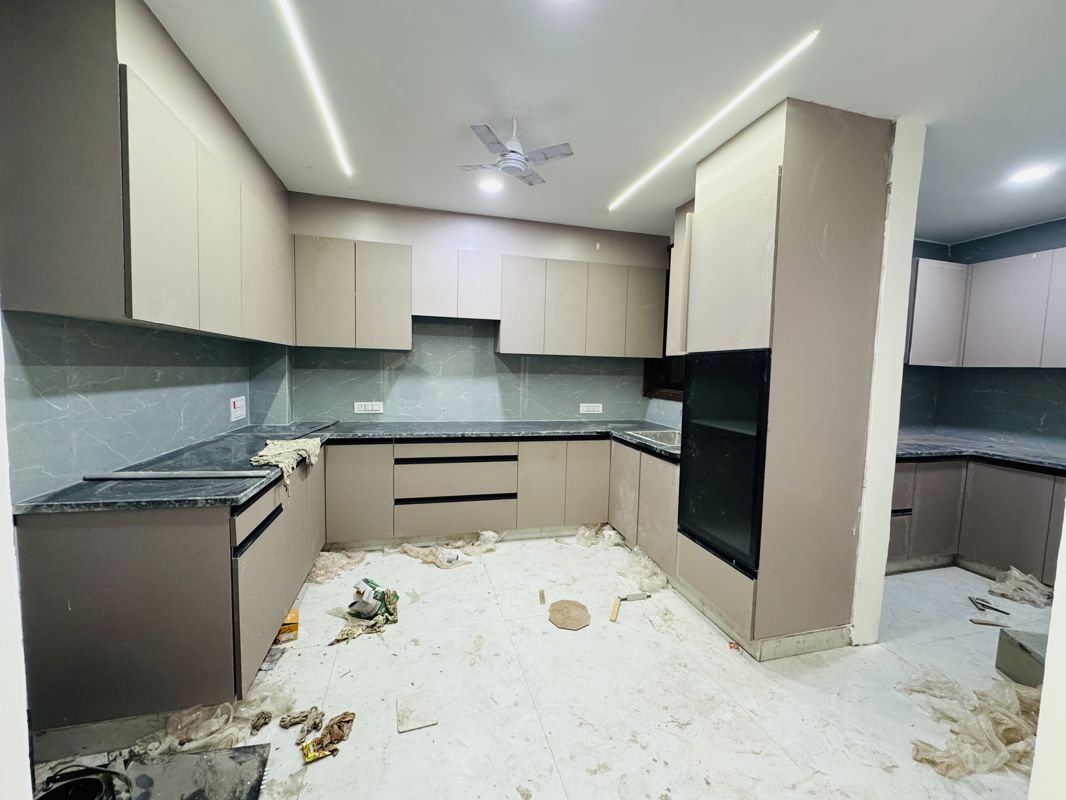 Kitchen in 4 BHK Apartment at Palm Residency Chhatarpur, Chattarpur – for Rent