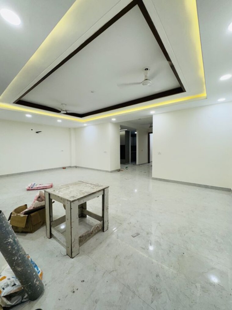 Team Area, palm-residency-chhatarpur 4 Bedroom 2500 Sq.Ft. Apartment In Chattarpur Delhi 10684282