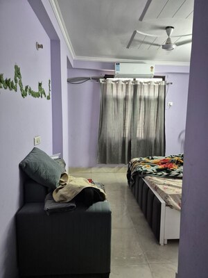 Bedroom in 3 BHK Builder Floor at Maan Heights, Gaur City 1 – for Rent