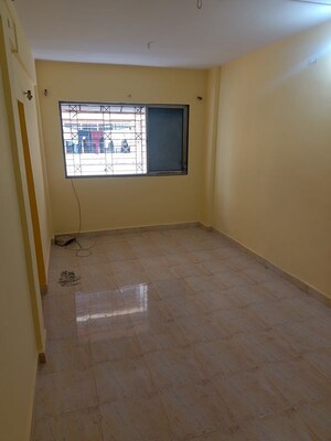 Room in 1 BHK Apartment at Shiv Srushti CHS Kalwa, Kalwa – for Rent