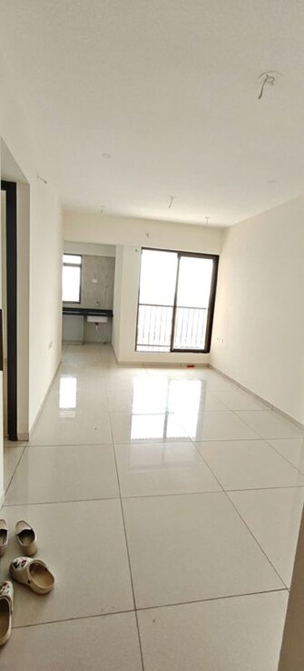 2 BHK +  503 Sq.Ft. Apartment in Omkar Signet