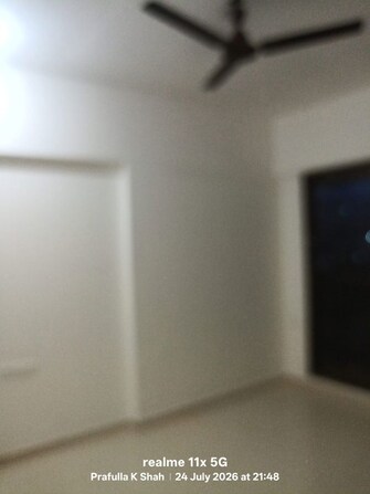 1 Rk  320 Sq.Ft. Apartment in UK Iridium