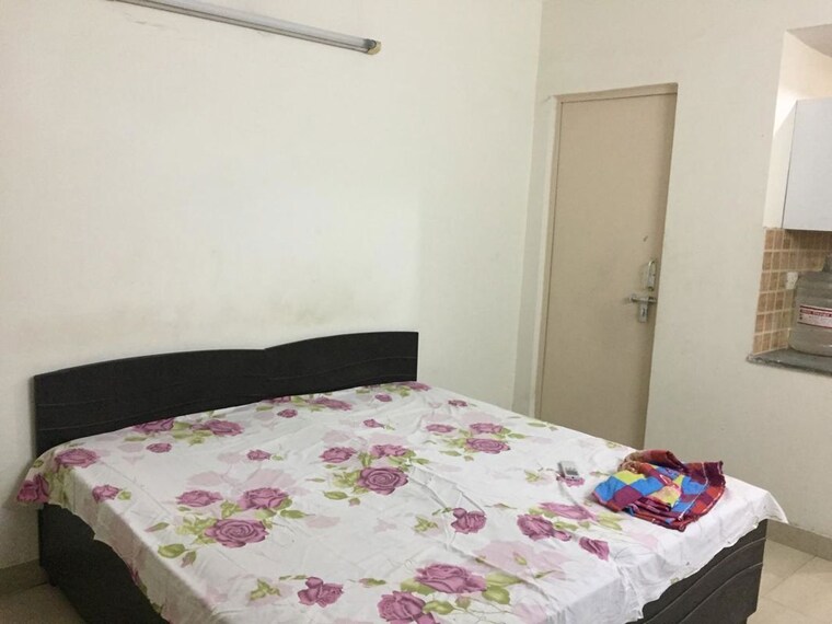 Bedroom, mahindra-aura 1 RK 225 Sq.Ft. Apartment In Sector 110a Gurgaon 10684311