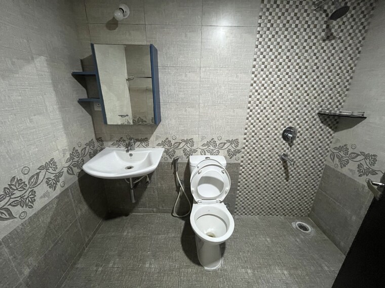 Bathroom, slv-central-park 3 Bedroom 1569 Sq.Ft. Apartment In Whitefield Bangalore 10636711