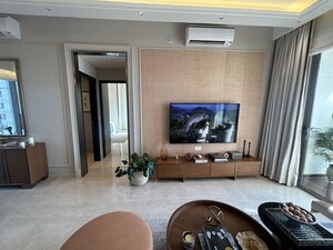 Parking in 4 BHK Apartment at Piramal Mahalaxmi, Mahalaxmi – for Rent