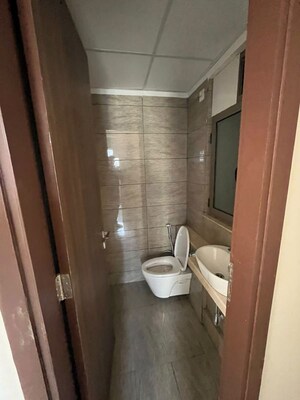 Bathroom in 2 BHK Apartment at Sheth Auris Serenity Tower 3, Malad West – for Rent