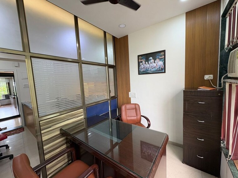 Team Area, gemstar-commercial-complex Commercial Office Space 2100 Sq.Ft. In Malad West Mumbai 10684370