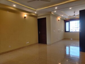 Room in 3 BHK Builder Floor at Sushant Lok I – for Sale