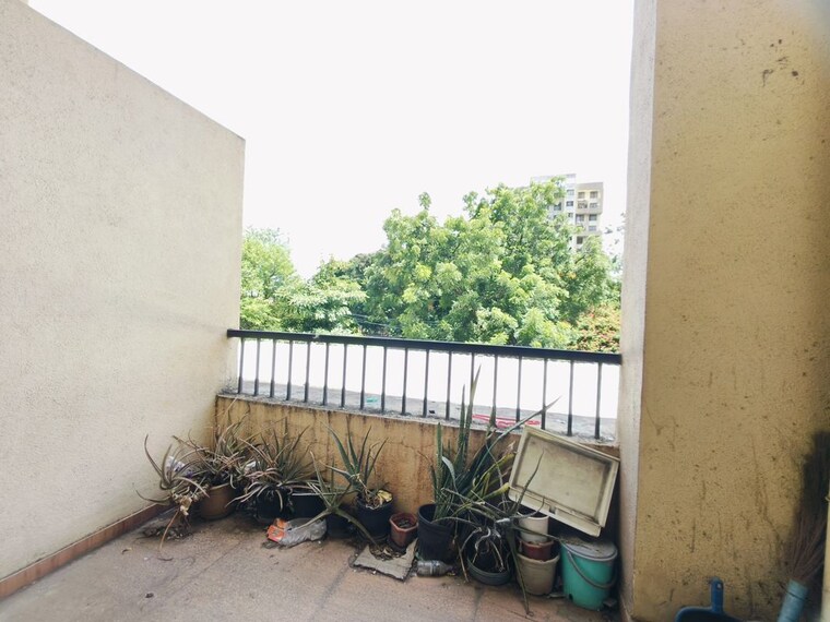 Balcony, kolte-patil-margosa-heights 2 Bedroom 1015 Sq.Ft. Apartment In Mohammadwadi Pune 10684405