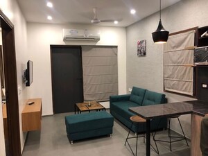 Team Area in 1 BHK Builder Floor at ROF Portico, Sector 43 – for Rent
