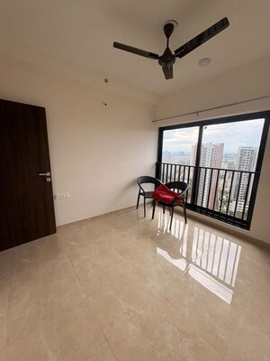 Room in 2 BHK Apartment at Shapoorji Pallonji Joyville Hadapsar Annexe, Hadapsar – for Rent