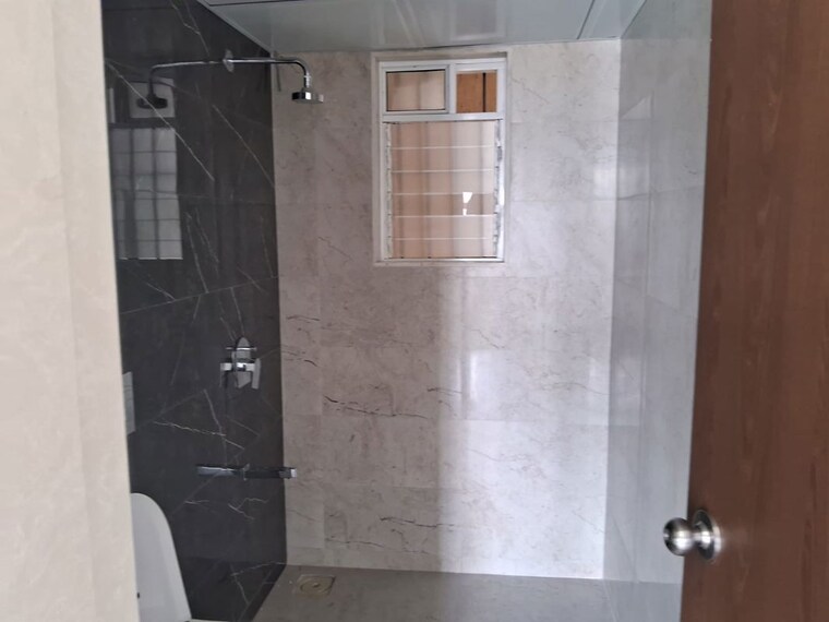 Bathroom, dosti-west-county 2 Bedroom 800 Sq.Ft. Apartment In Balkum Pada Thane 10684413